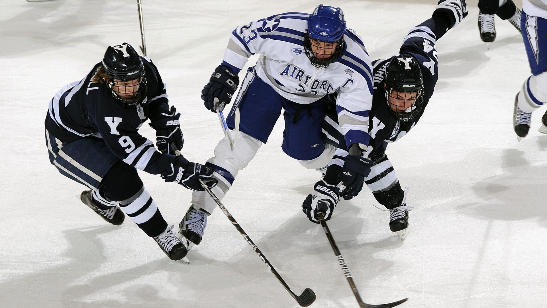 欧国联赛场传佳音，国家队为欧锦赛练兵傲视群雄，欧锦赛主办国